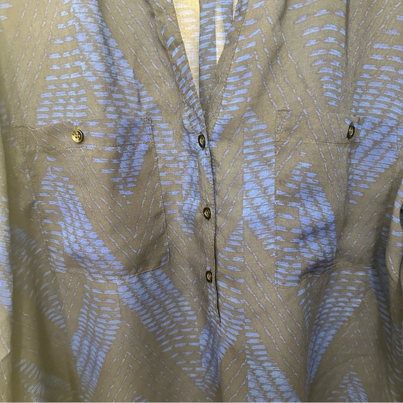 ⭐️ Fred David XL Navy and Royal Blue Sheer Blouse - Picture 4 of 8